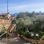 Portu Hill Apartment Àrbatax