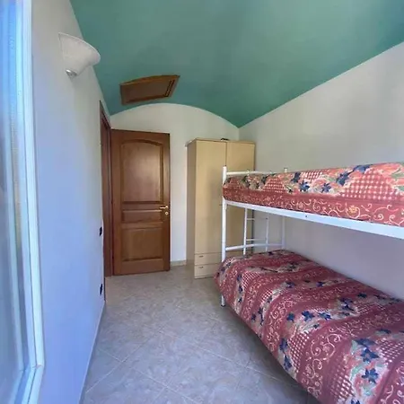 Portu Hill Apartment *