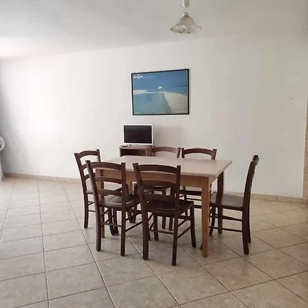 Portu Hill Apartment