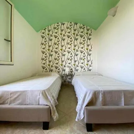 Portu Hill Apartamento Àrbatax
